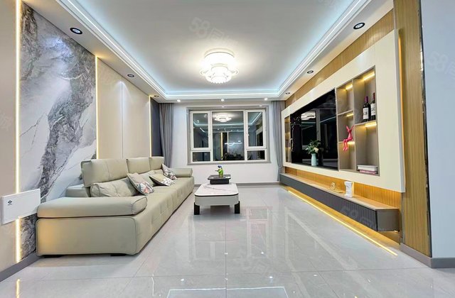 洋浦壹号(一期)3室2厅115.22㎡55.8万二手房图片