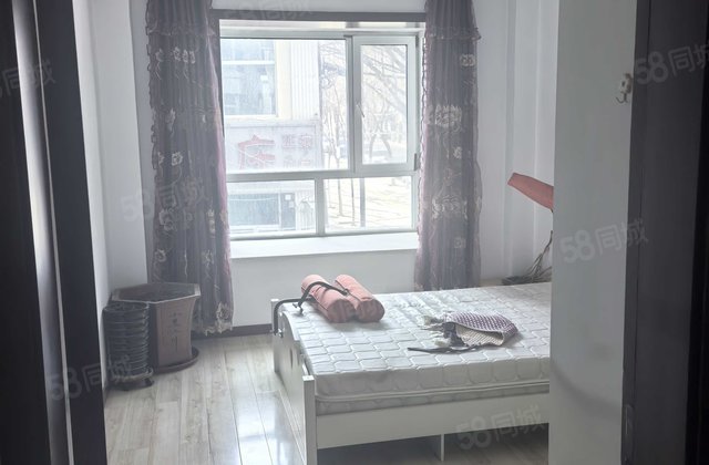 平安韾苑3室2厅147㎡63万二手房图片