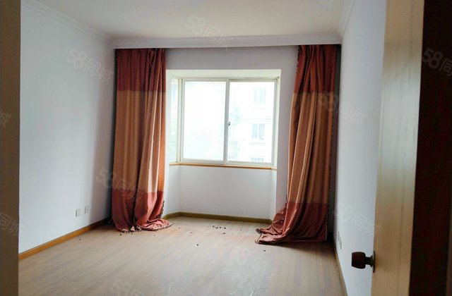 红谷世纪花园D区3室2厅128.59㎡175万二手房图片