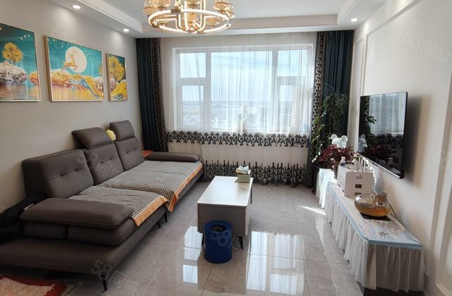 联通名苑3室1厅114㎡45万二手房图片