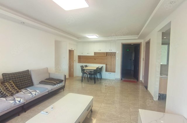 莲湖新城， 南排东边户，带车位储，免大税双卫。