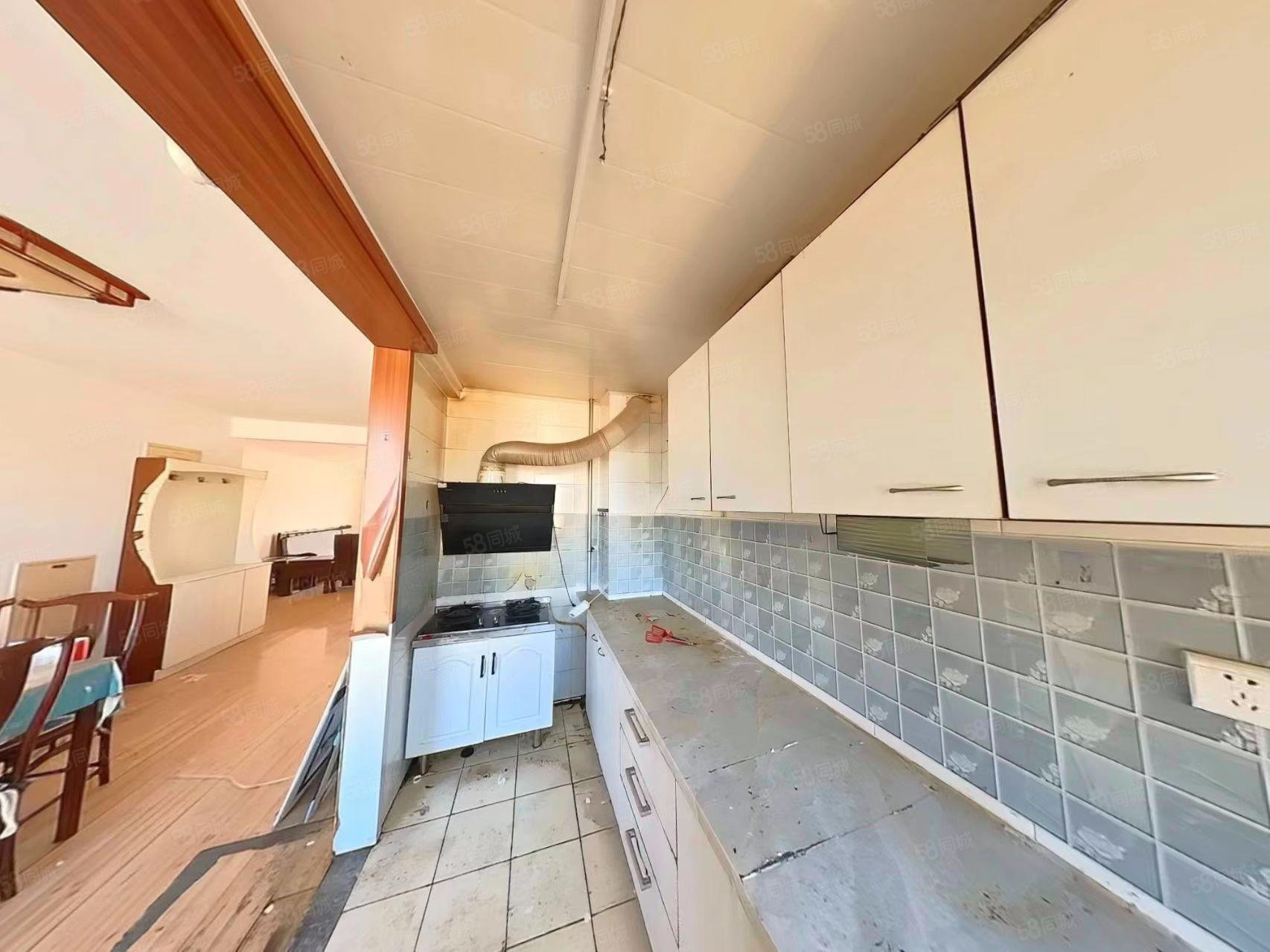 陽(yáng)光樂府3室2廳2衛(wèi)139.26㎡南北455萬