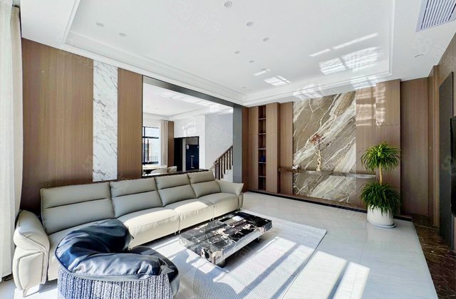 碧桂园山湖城(别墅)5室2厅240.89㎡238万二手房图片