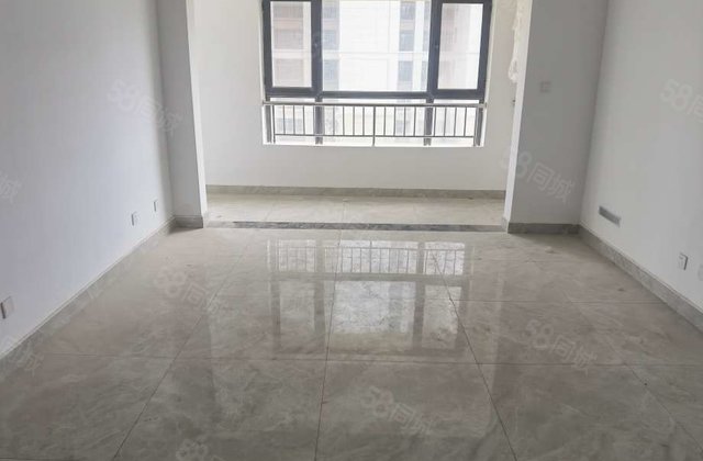 金麟府  房！带车位！免大税！四室未住！