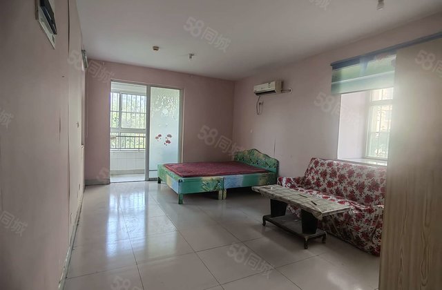 温馨小户型 17.5个一室一厅全明户型 干净整洁 居住舒服