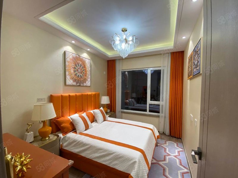 荣盛金科雅苑96平精装交房首付两成可贷款紧邻商业性价比高