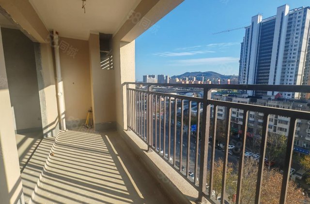 建业信阳府3室2厅110㎡66万二手房图片