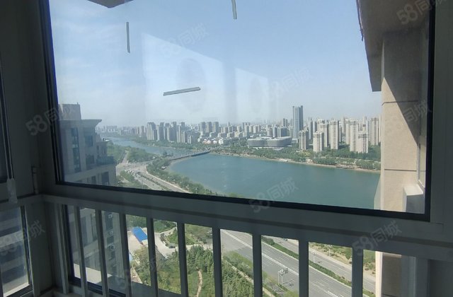 东昌东.二实验.精装修.车位.国岳府.清水湾.三室两厅双阳台