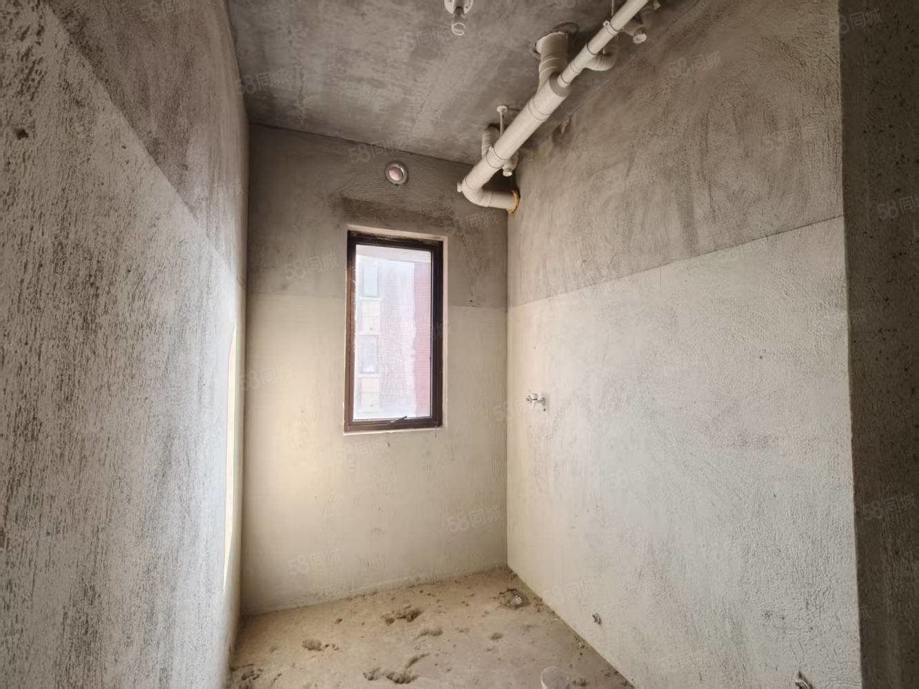 中铁诺德雍景台3室2厅2卫117㎡南北70万