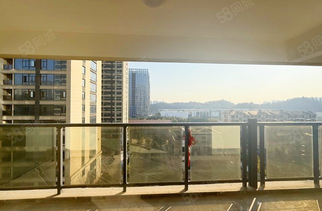 瑞和鹿鸣府4室2厅203.24㎡320.8万二手房图片