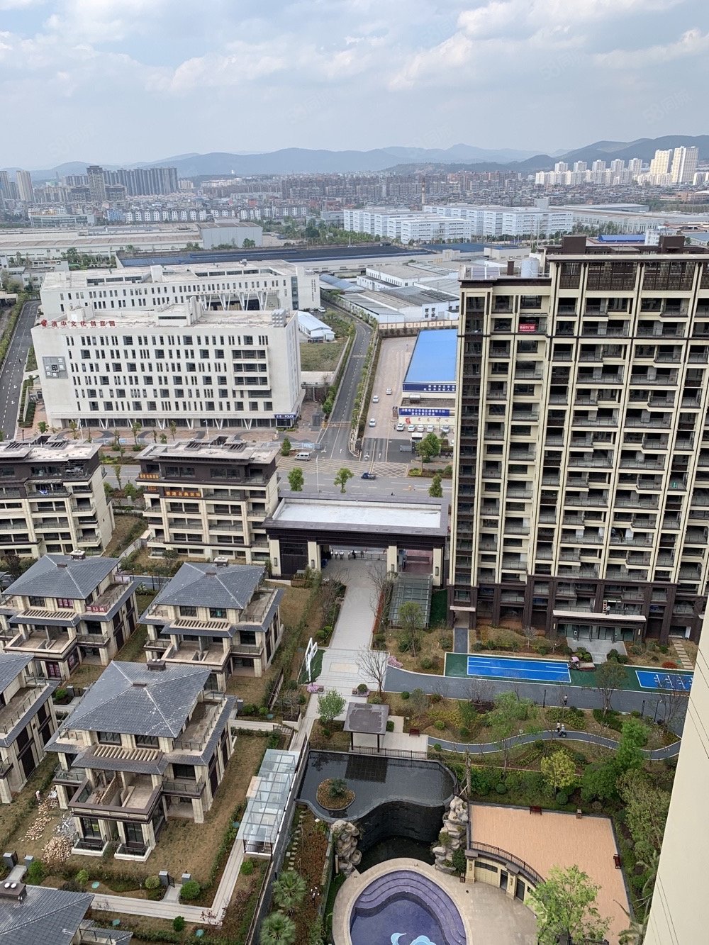 万景彝海学府4室2厅2卫128㎡南北55万