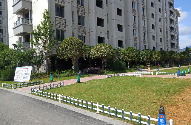 乾景花园4室2厅124㎡65万二手房图片