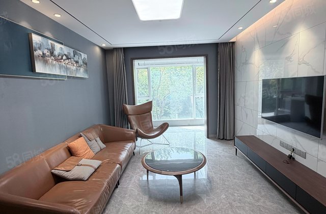 联发君悦首府3室2厅108㎡110万二手房图片