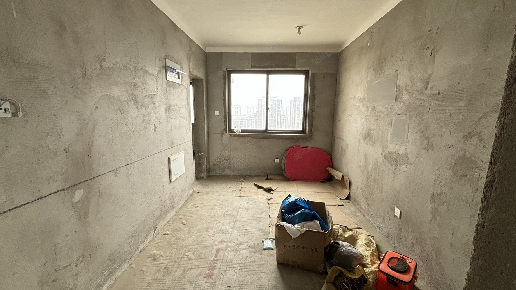 和顺静天府3室2厅2卫124㎡南北62万