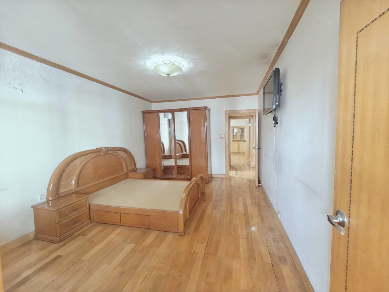 六堰山二区3室2厅2卫135㎡南北46.8万