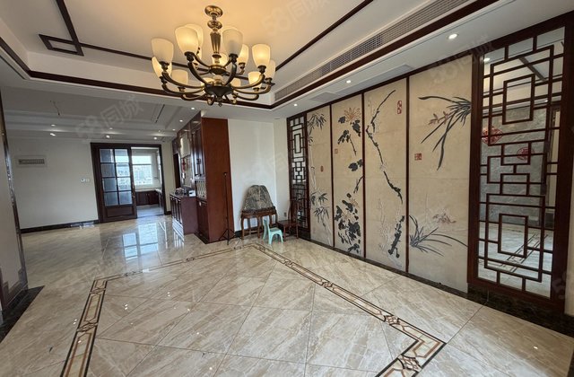 观澜一品(公寓住宅) 南北通透 有电梯 双卫格局 正规商品房