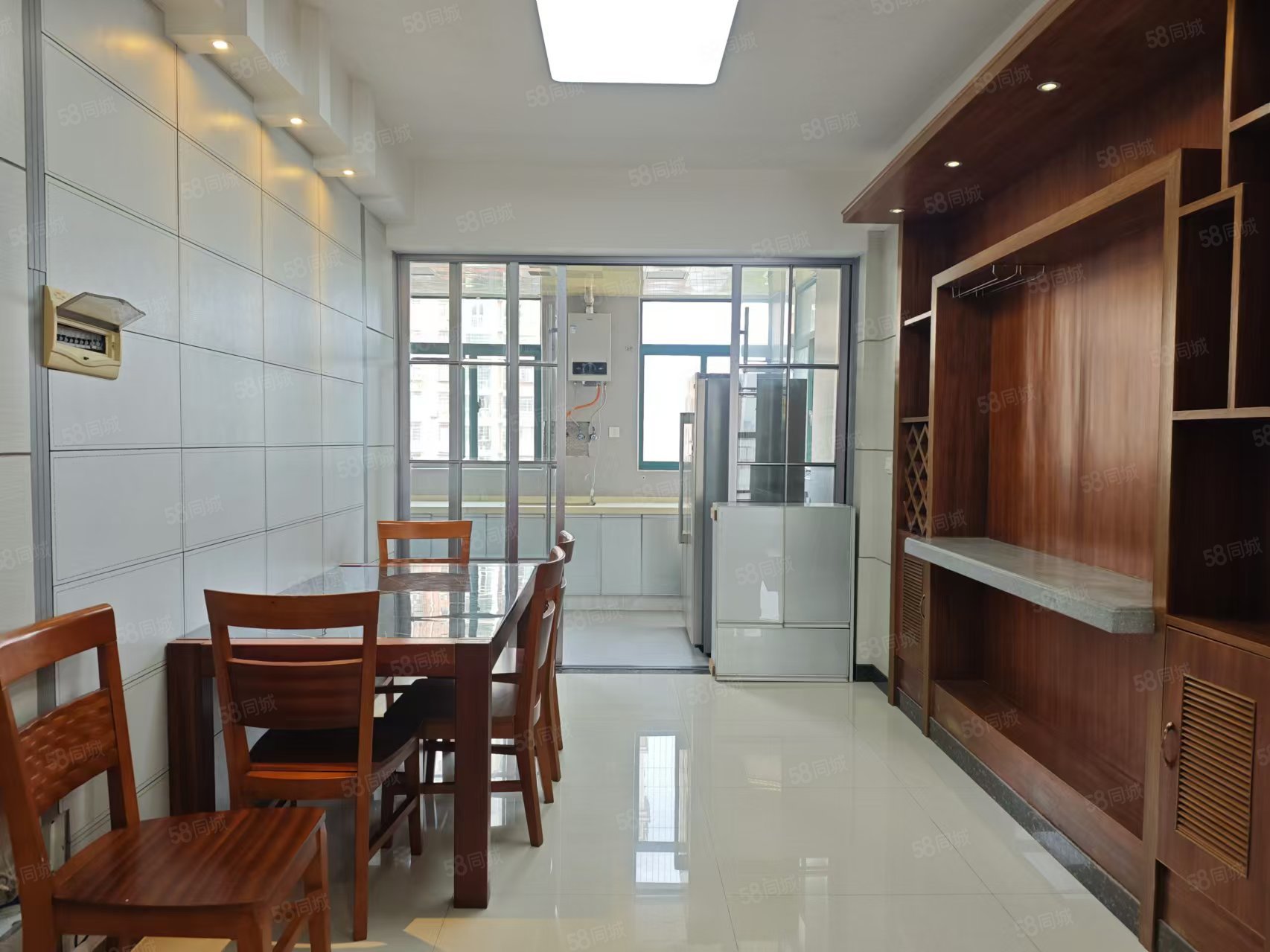 华丰名苑3室2厅1卫125㎡南北78万