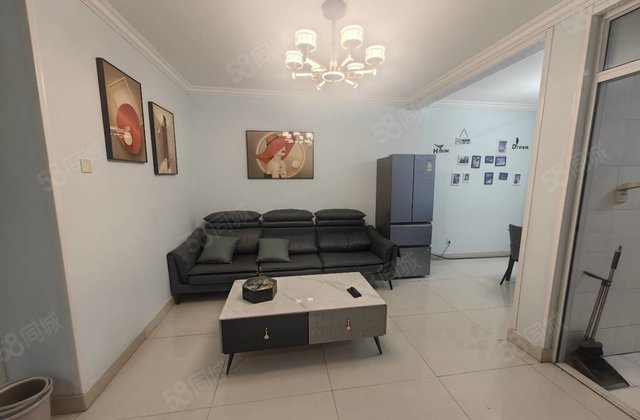 裕昌水岸新城 正规商品房 交通便捷 精装修 好楼层 双语北临