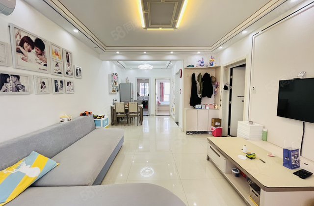 急售 刚需 汽车站 万达 电大 温馨两居 电梯房中层