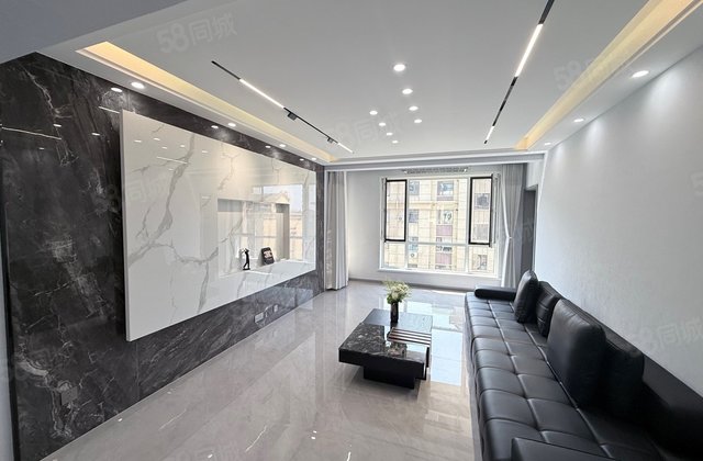 万达海第名都(二期)3室2厅111㎡69.8万二手房图片