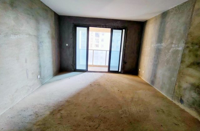 八方小区(C区)3室2厅139.06㎡359万二手房图片