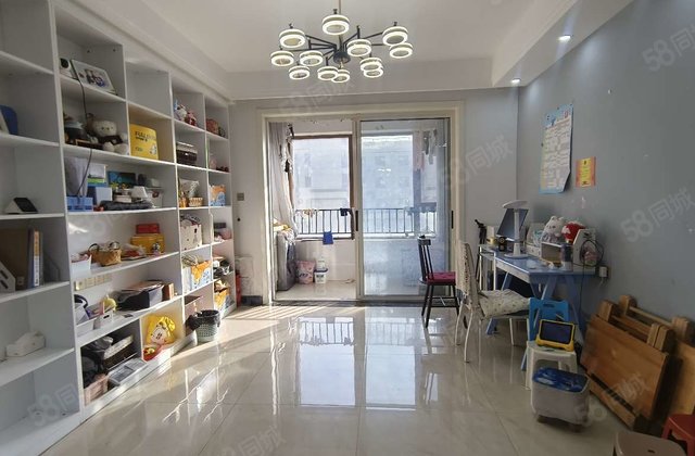 文轩 外国语 东关国际商品房 正规三室 送车位储藏室