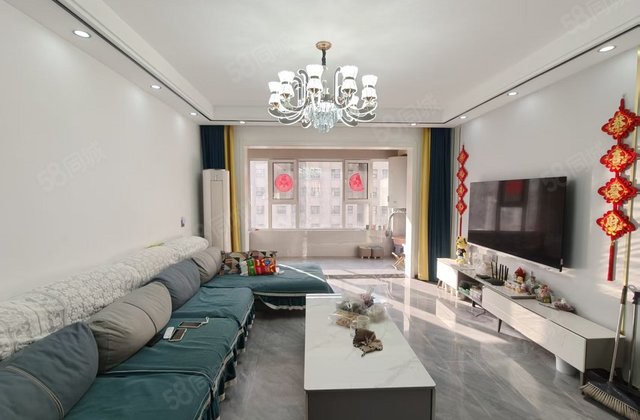 龙城水景苑(泗水)4室2厅141㎡88万二手房图片