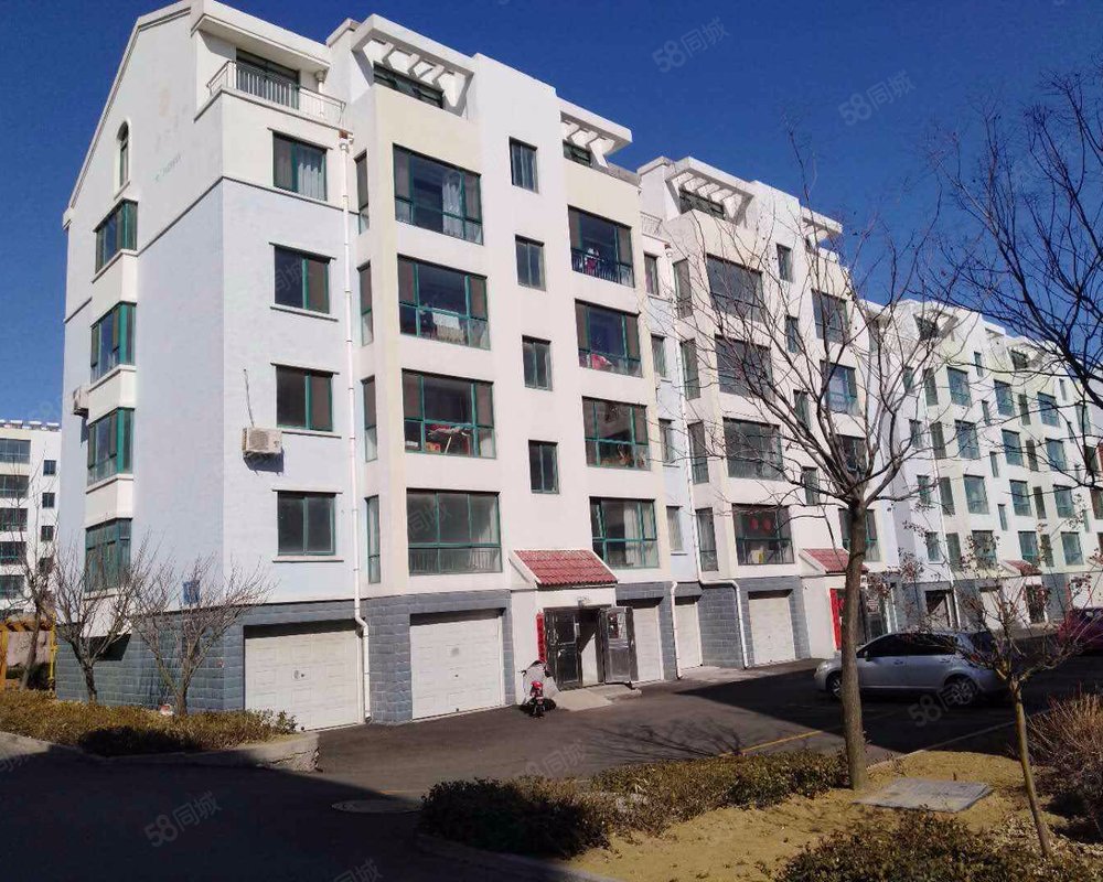 荣天林海悦湖苑