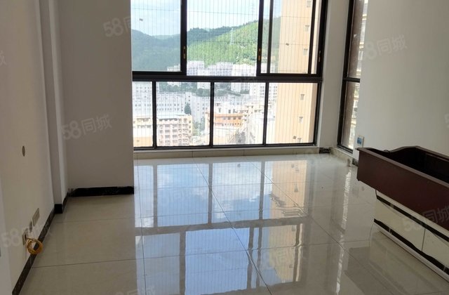 怡馨苑小区3室2厅118.9㎡39.8万二手房图片