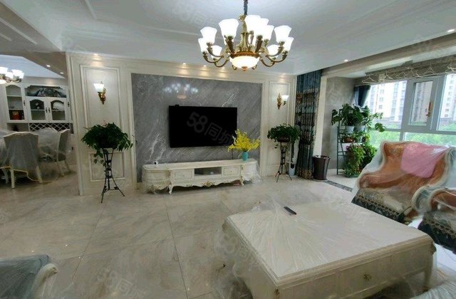 御润好家 4房 周边配套完善