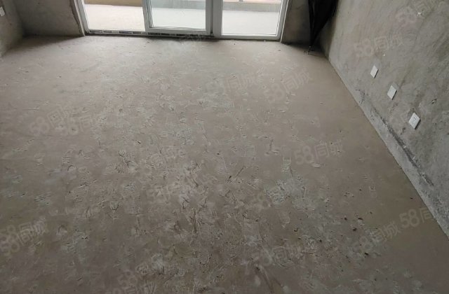 翡翠小区1室0厅52.41㎡25万二手房图片