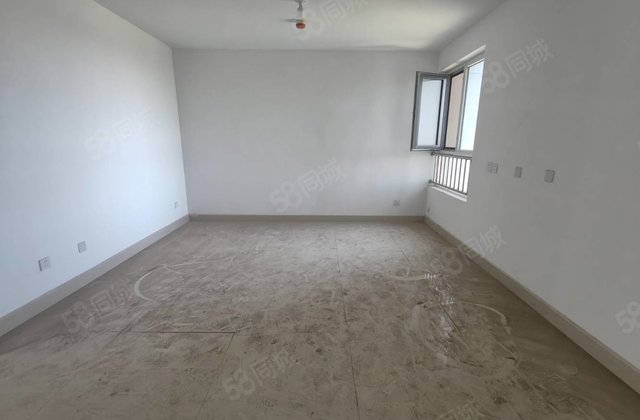 急售房，花园路郑坑乾祥居花园，两室朝阳好户型，