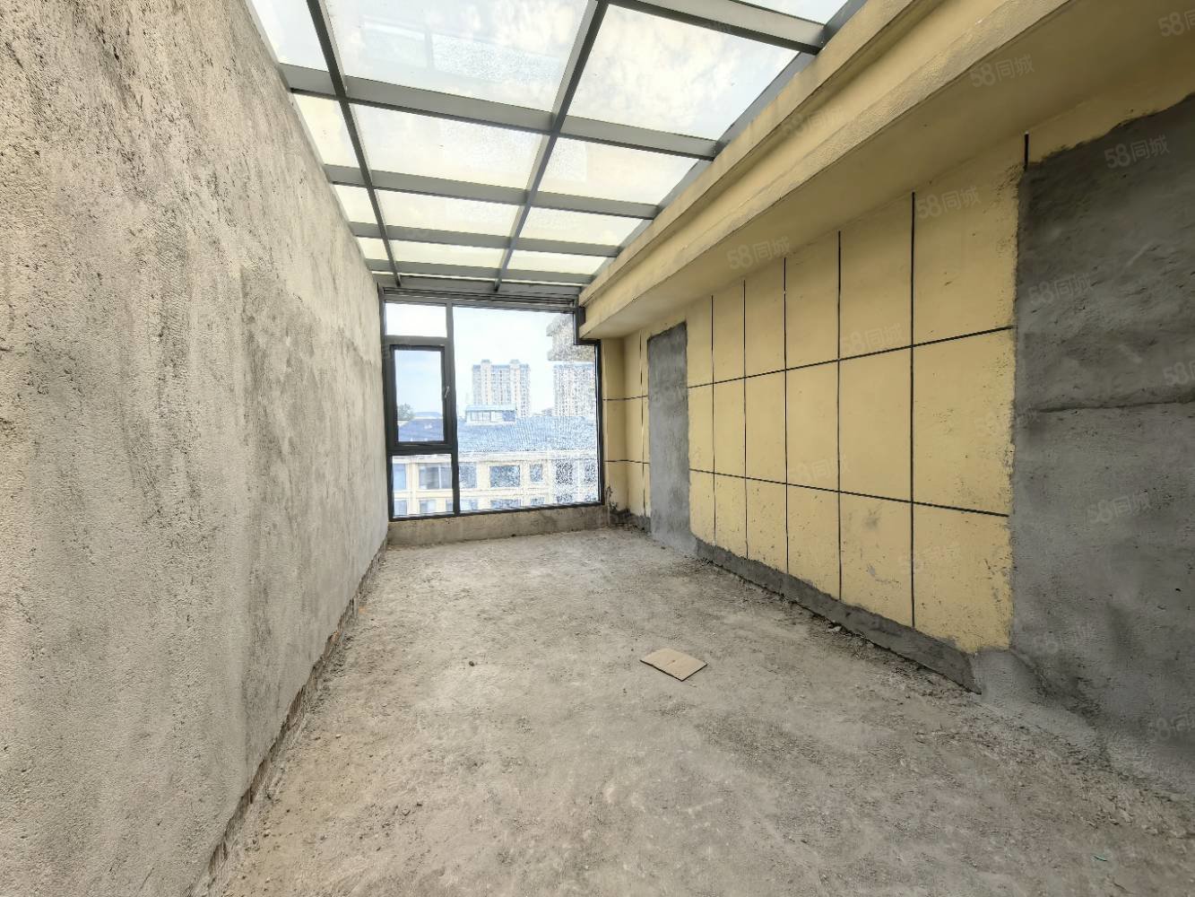 秀江印象7室2厅2卫280㎡南北138万