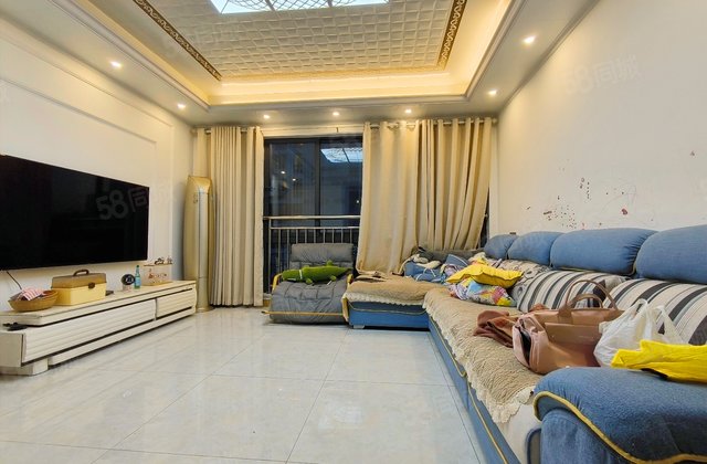 协信阿卡迪亚君临天下3室2厅139.96㎡123万二手房图片