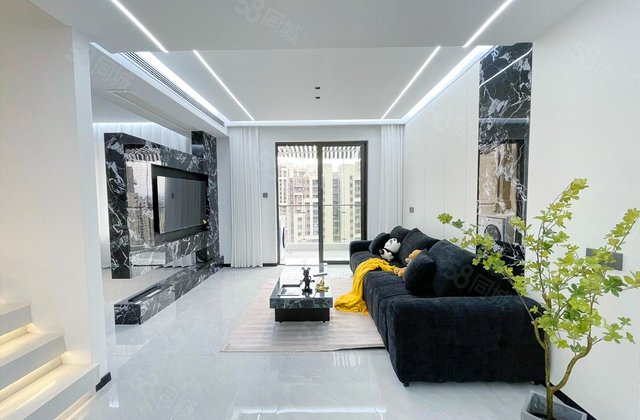 世茂璀璨天城(一期)3室2厅85.44㎡203万二手房图片