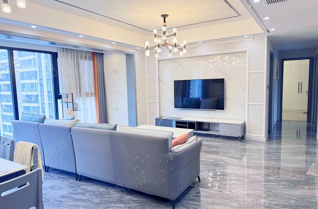 碧桂园天玺湾4室2厅129.02㎡89.8万二手房图片