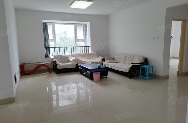 人民公园 有电梯 出行方便 东边户 南北通透 小区新