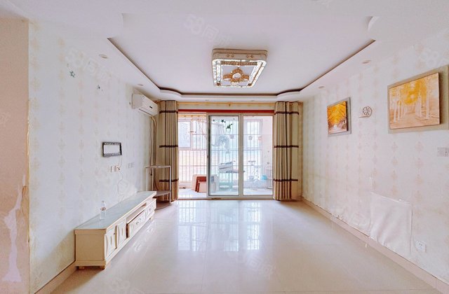 急售滨河实验莲湖新城对过水岸花语三室两卫送车位地下室随时看房