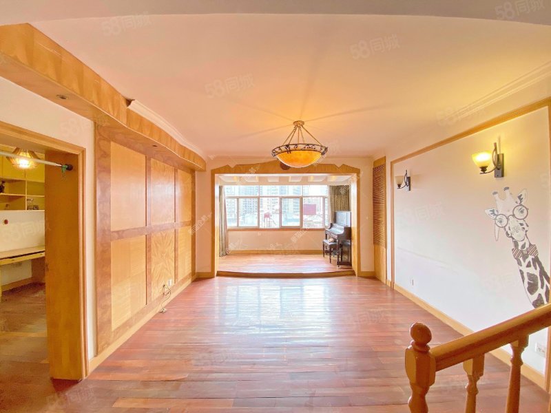 大跃层(文华苑)精装5室2卫