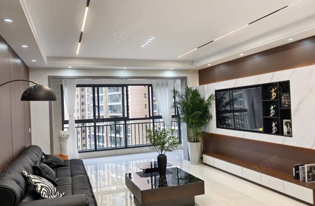 天都锦绣天地二期3室2厅125㎡65.8万二手房图片