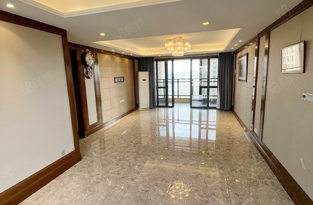 恒大帝景4室2厅172.59㎡238万二手房图片