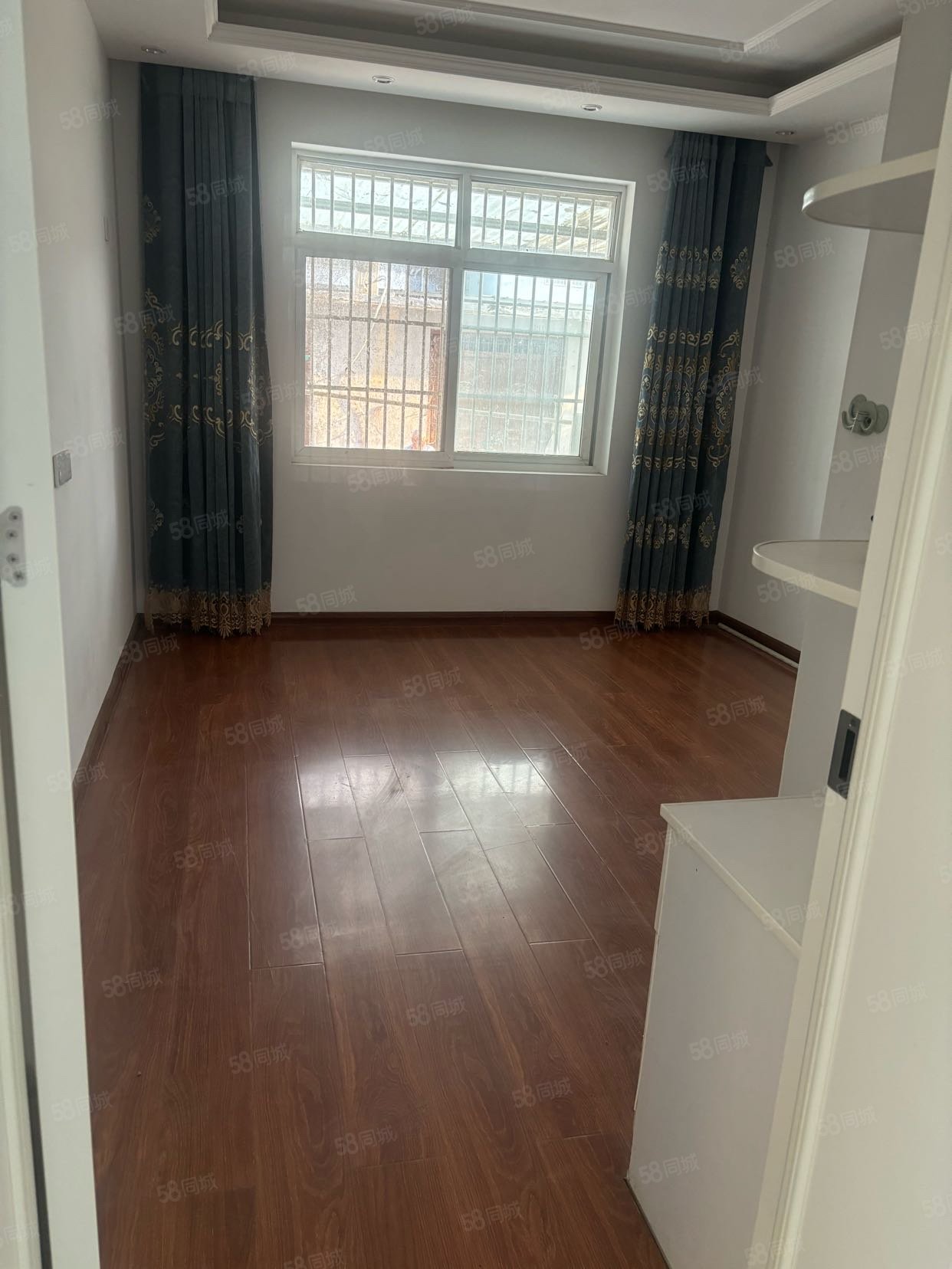 和谐佳苑2室2厅1卫89㎡南北29.9万