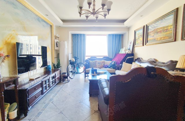 八方小区(C区)3室2厅126.36㎡306万二手房图片