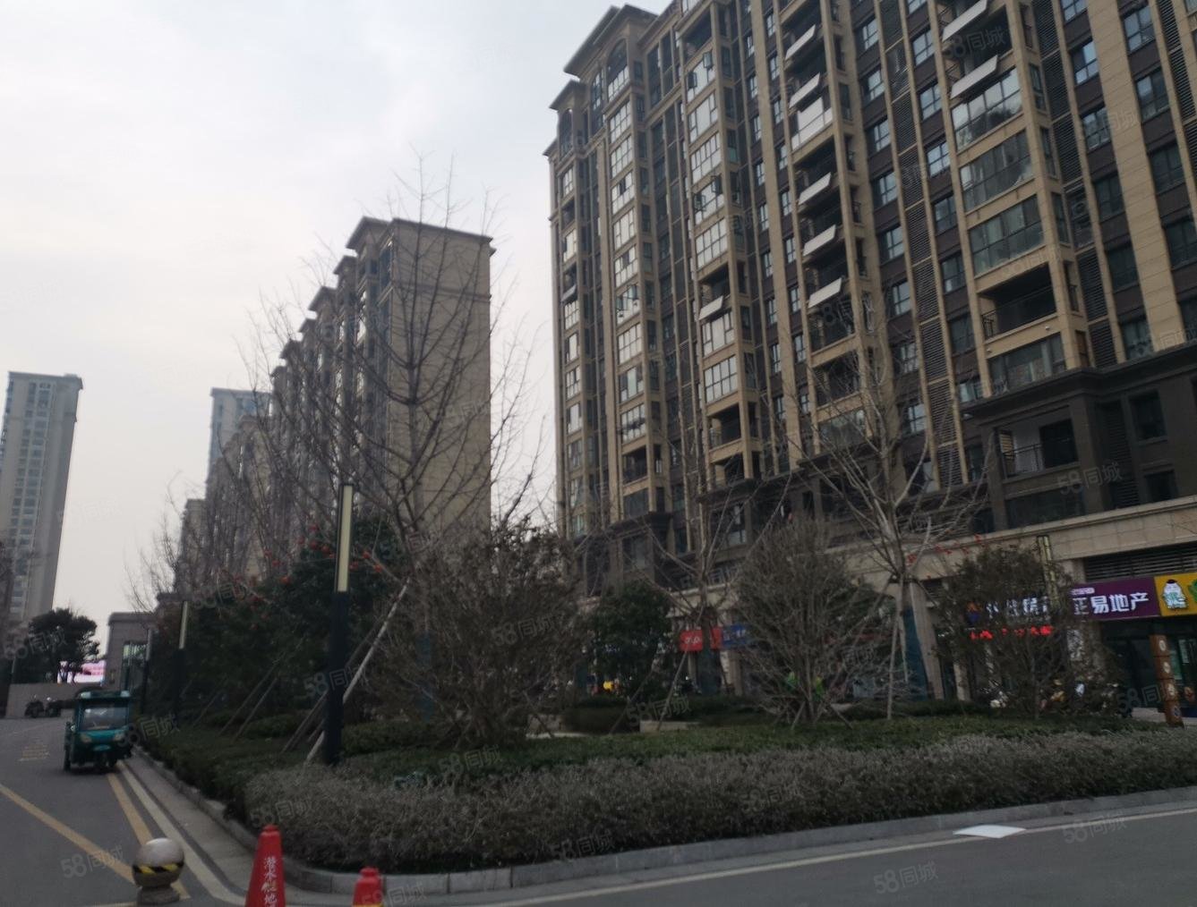 【10图】急卖 香城世家 下叠送70平地下室加院子,香城世家-盐城58同城