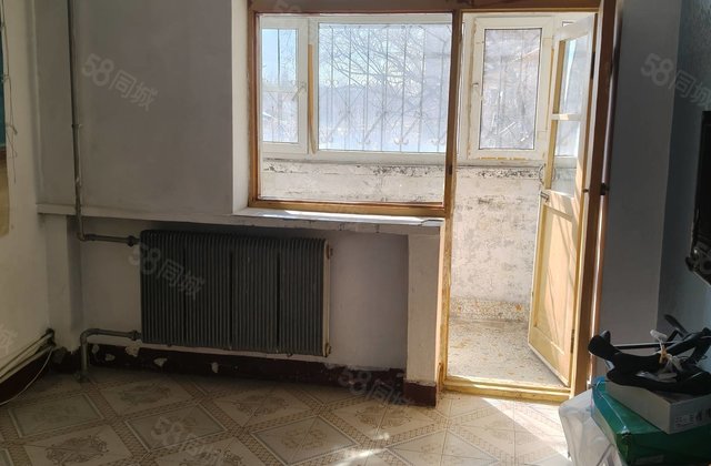 八百垧十二区2室1厅49.22㎡4.6万二手房图片