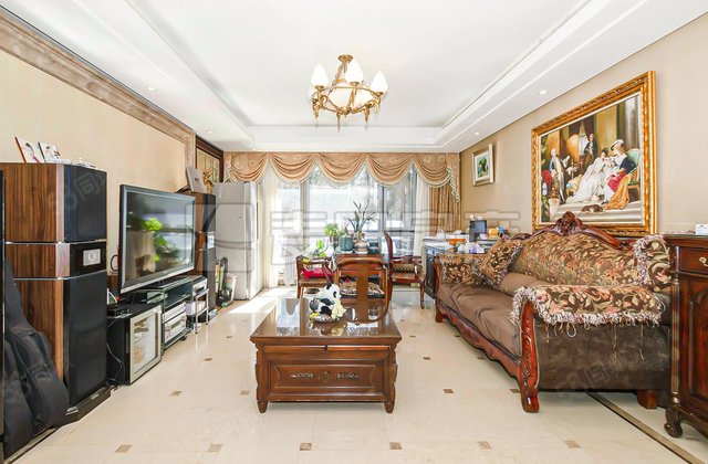 世茂奥临花园3室2厅175㎡975万二手房图片