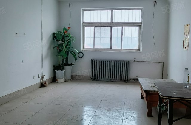 阳光实验114平75万三里铺月亮湾小区刚改造完停车方便