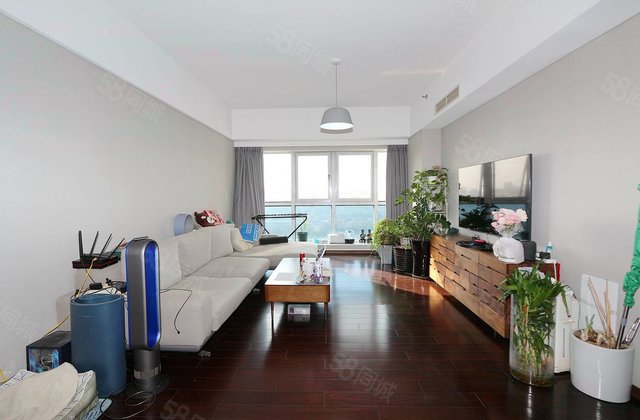 上东双子座2室2厅139.42㎡680万二手房图片