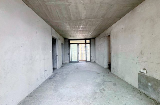 北滘雅居乐英伦首府4室2厅141.89㎡200万二手房图片