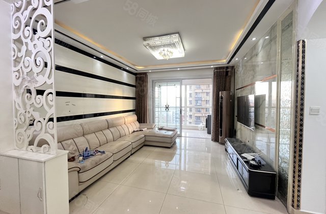 急售 四叶草户型 落地窗 带车储 东昌丽都 一梯两户 甲第